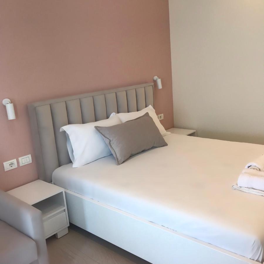 Emily'S Hotel Himara Zewnętrze zdjęcie
