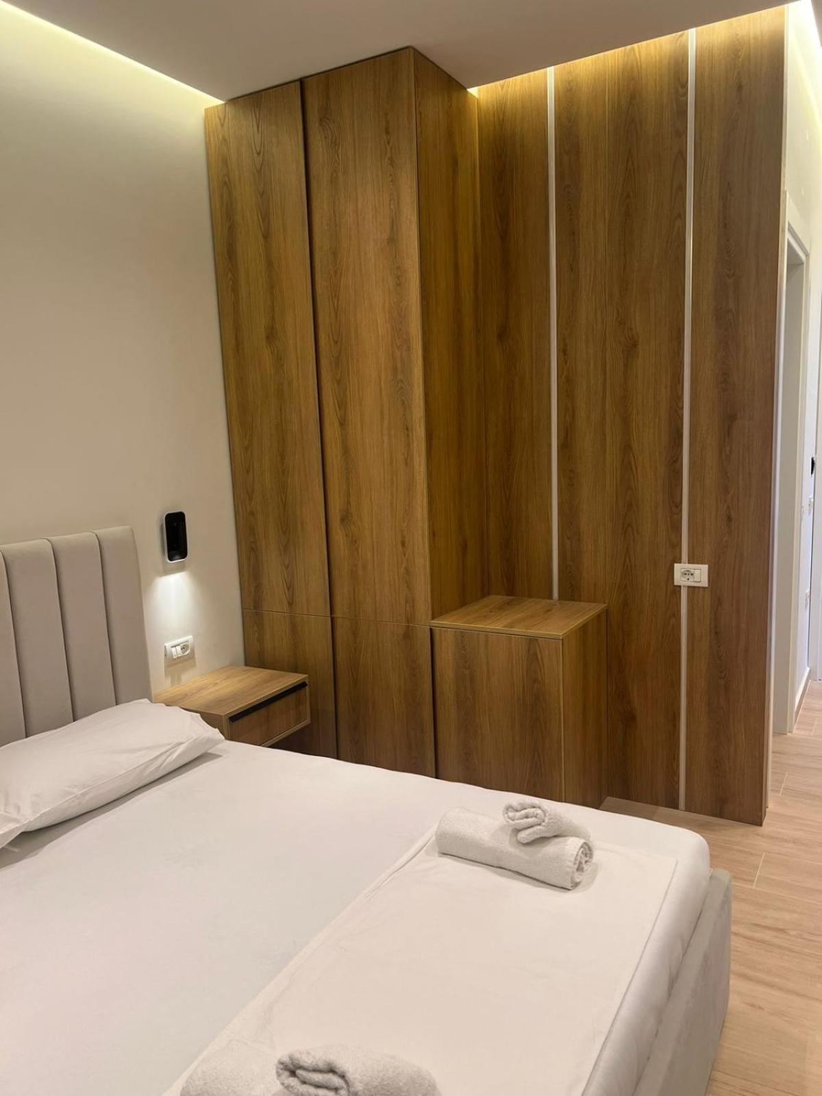Emily'S Hotel Himara Zewnętrze zdjęcie
