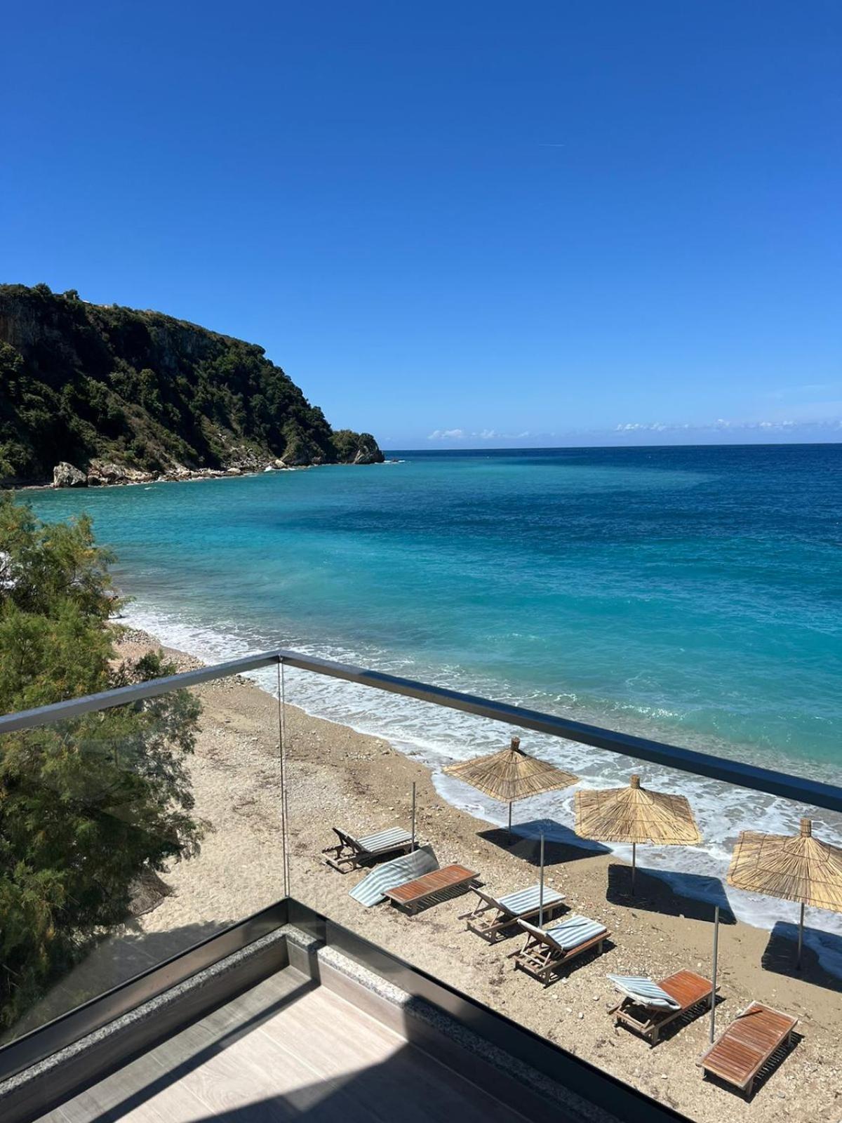 Emily'S Hotel Himara Zewnętrze zdjęcie